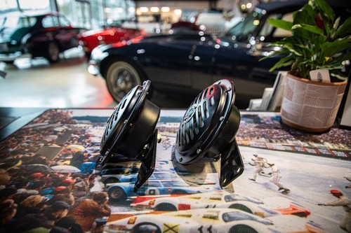 Bosch Vintage Horn Set Porsche Mercedes HO/FSA 1213 and HO/FSA 1214 - Picture 5 of 14