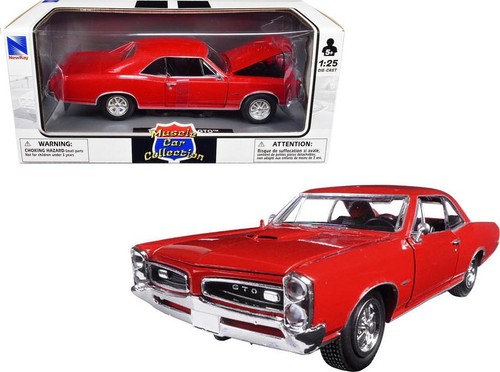 1966 Pontiac GTO Red Muscle Car Collection 1/25 Diecast Model Car by New Ray - Picture 4 of 4