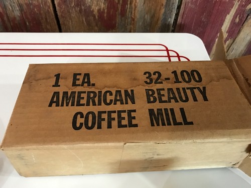 American Beauty wall mount coffee grinder cast &tin Please Read ………a7 - Picture 6 of 9