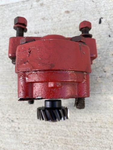 Farmall 140 IH IHC Tractor Hydraulic Touch Control Pump Assembly 384506R94 - Picture 5 of 7