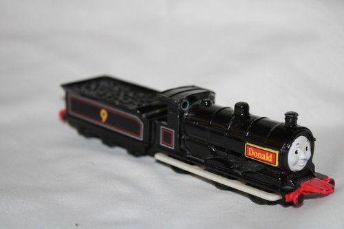 Thomas & Friends Donald #9 und Caboose #7 - Bild 3 von 7