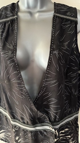 Captain Tortue Trend Black Sleeveless Devore Top Size 40 UK 12 BNWT - Picture 11 of 16