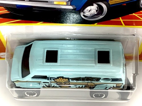HAWAII-FLOW: Pale Blue Tiki Van, 1975 Chevy Matchbox Collectible 1:64, 3+, NEW - Picture 8 of 9