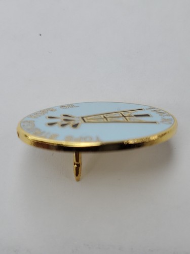 Tops Strikes Kops Oil 2002 Vintage Butterfly Clutch Pin Back Clasps Metal Mini - Picture 8 of 14