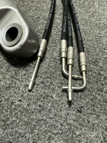 Volvo Penta SX-A DPS-A DPS-B OEM Trim Cylinders Port & Starboard With Hoses - Picture 3 of 13