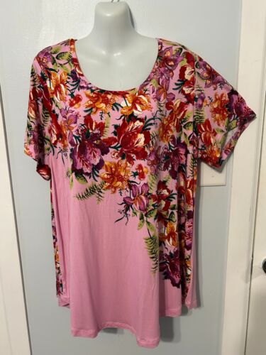 NWT JM Collection Blosom Berry Floral Multi Top with Short Sleeve Plus Size 1X