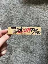 Rob Van Dam Signed Raw Classic Rolling Papers - 5 ⭐️