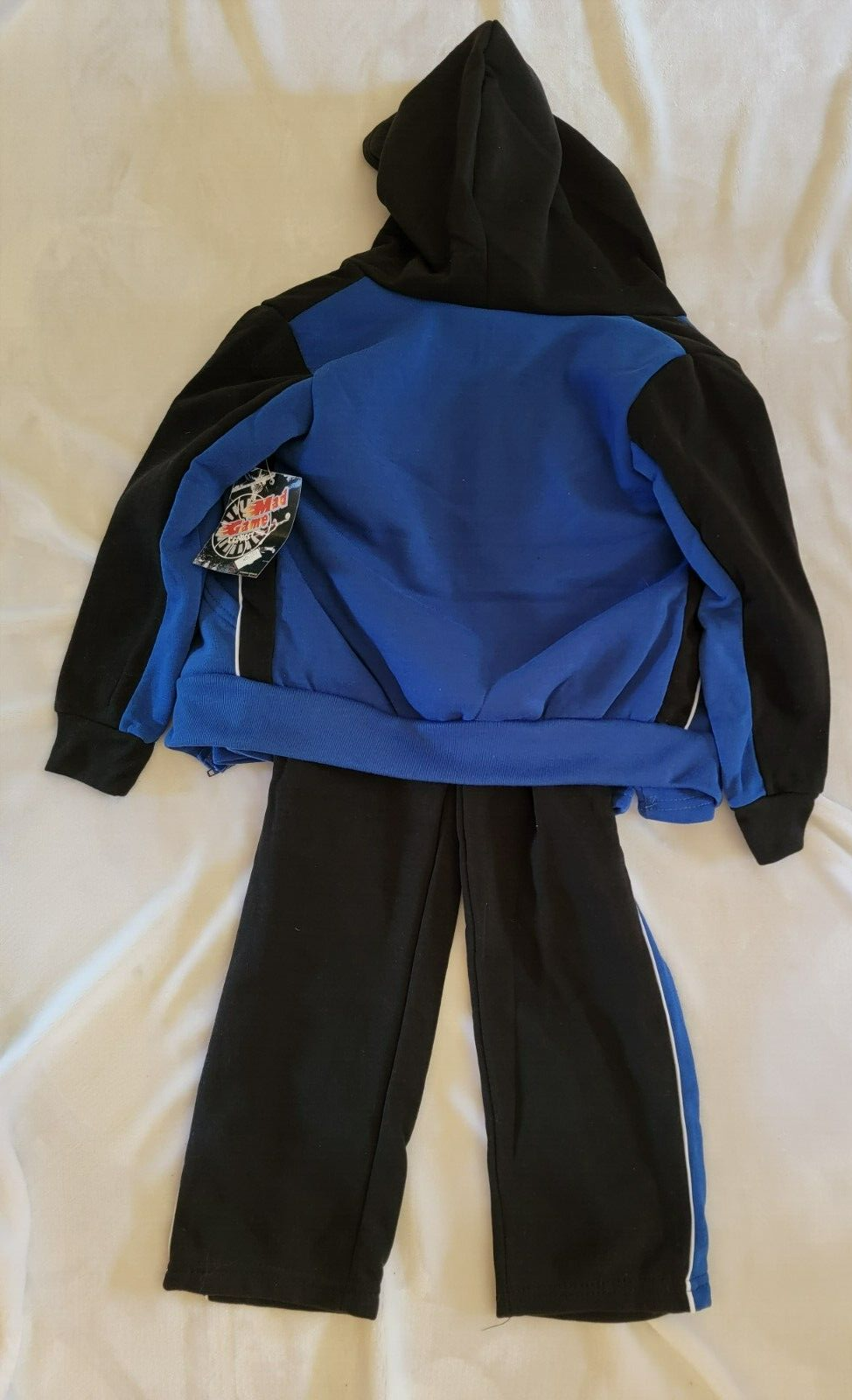 Picture 3 of 4