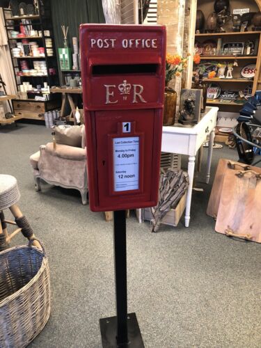 Post Box Cast Iron Post Office ER Red British Post box Reproduction - Picture 12 of 12