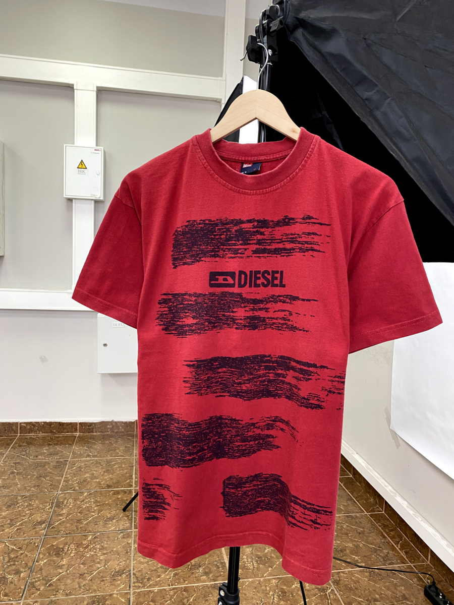 🇺🇸 Vintage 90s Diesel Big logo t-shirt Size M Color Red | eBay