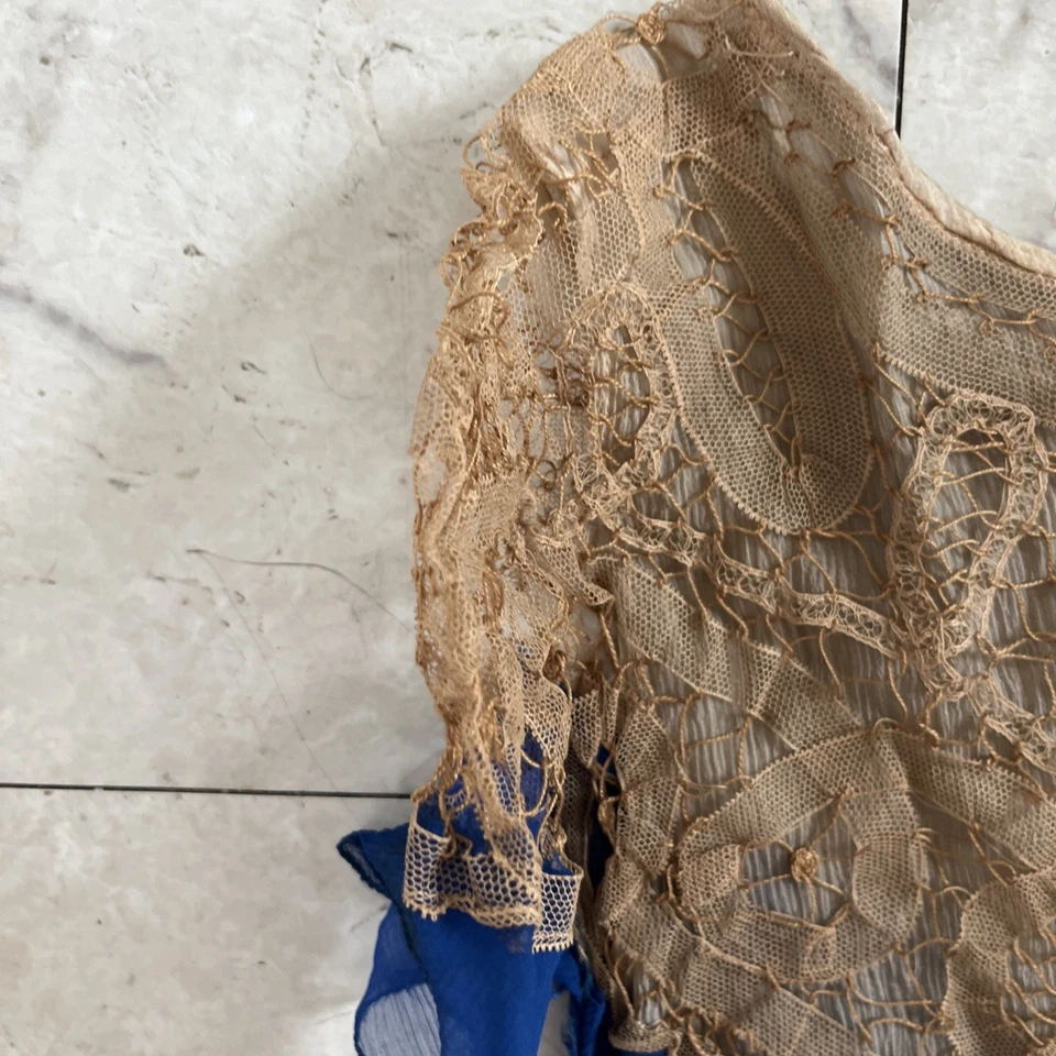 Vintage 20s/30s Cornflower Blue Crepe Dress With Lace. Worn To A Wedding In 1931 - Image 3 of 4