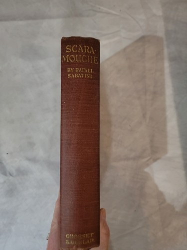 “Scaramouche” Antique 1st Edition Hardcover Book 1921 by RAFAEL SABATINI - Picture 2 of 8