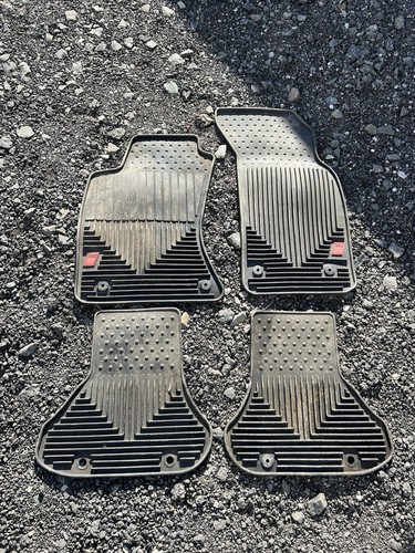 B5 Audi S4 OEM Sport Rubber Mats Front And Rear - Picture 3 of 10