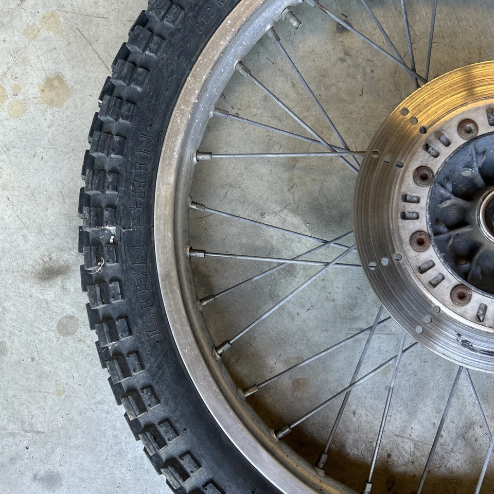 Kawasaki KLR250 1985-2005 rueda delantera 21x1,60 OEM Foto 2 de 4