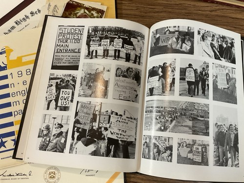 1970’s Young Man’s Memories - Anuario HS, álbum de fotos, diplomas, proyecto de botánica + - Imagen 7 de 17