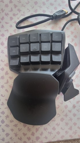 Razer Tartarus RZ07-0103 Keyboard WORKING - Picture 3 of 7