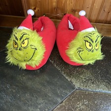 Dr. Seuss The Grinch Fuzzy Christmas Theme Slippers Big Kids One Size Fits Most