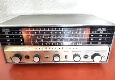 Hallicrafters- Chicago- S-120 AM/Worldwide Shortwave Receiver-4 Band *Powers On