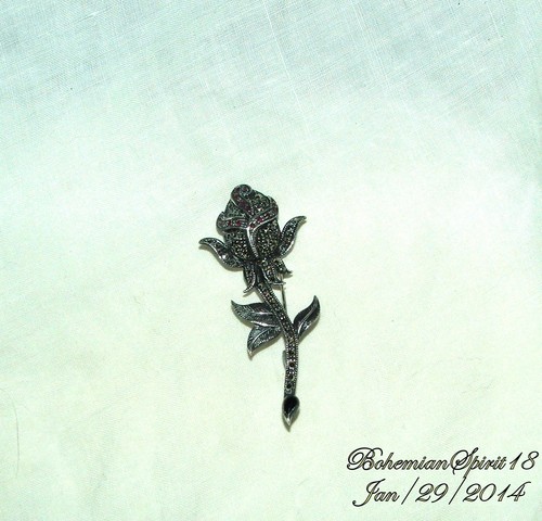ANTIGUO BROCHE/PIN ART DECO IMPRESIONANTE ROSA PLATA ESTERLINA MARCASITA RUBÍ ROSA DE COLECCIÓN - Imagen 2 de 6