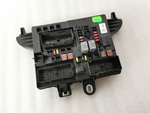 Opel Insignia A Bordnetzsteuergerät Bordnetz Steuergerät BCM 22737766 - Bild 2 von 5