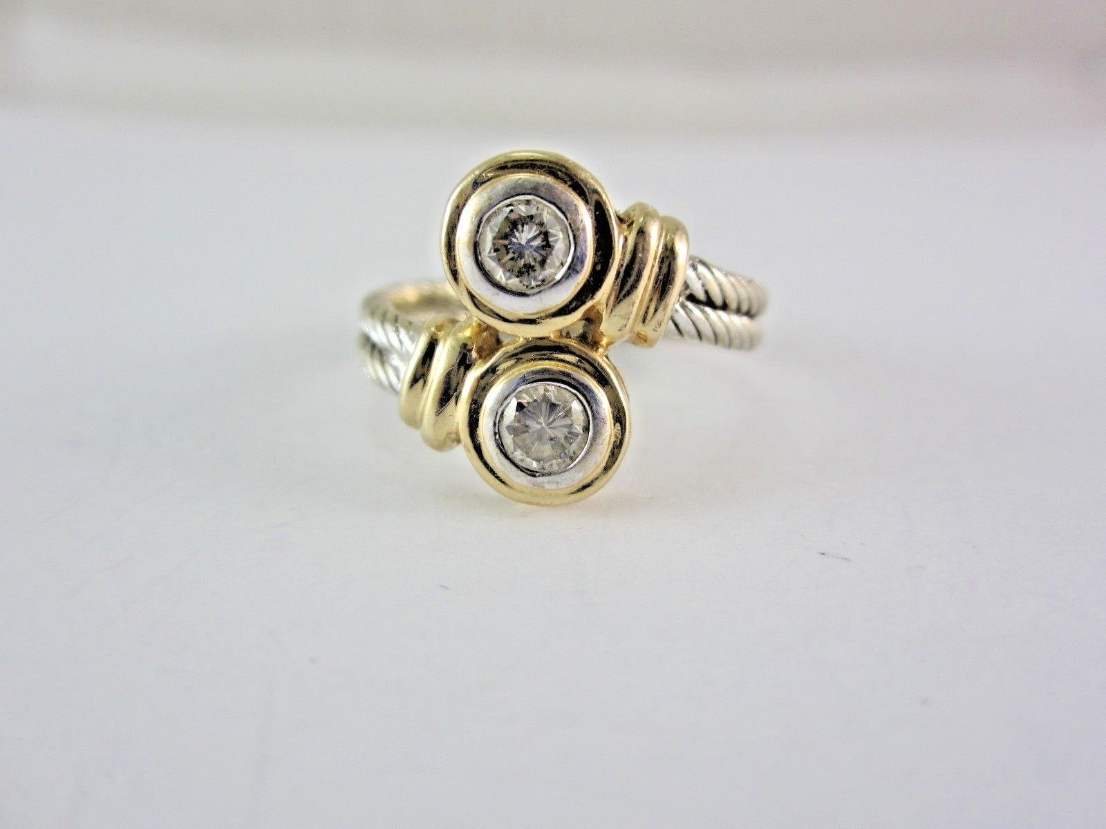 BEAUTIFUL LADIES 14K TWO-TONE gold DIAMOND RING 4.5G BEAUTIFUL LADIES 14K TWO-TONE gold DIAMOND RING 4.5G