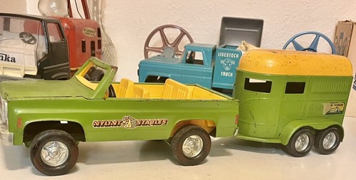 Vintage 1970s Nylint Stables Chevy K5 Blazer Truck and Horse Trailer Original - Picture 8 of 10