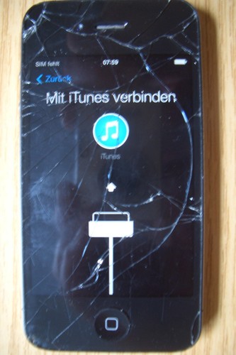iPhone 4s 16 GB - Bild 3 von 12