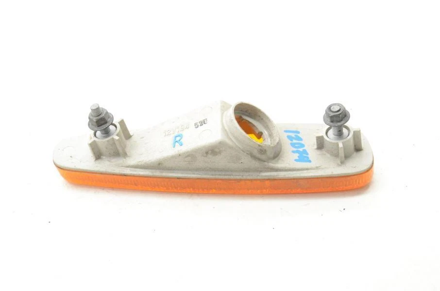 1995 Nissan 240SX S14 Coupe Passenger Right Front Bumper Mounted Side Light - Image 3 of 4