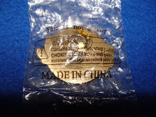 Yu-Gi-Oh! Shonen Jumps Trading Card Game 1996 Pinback Hut Pin Anstecknadel versiegelt - Bild 6 von 9