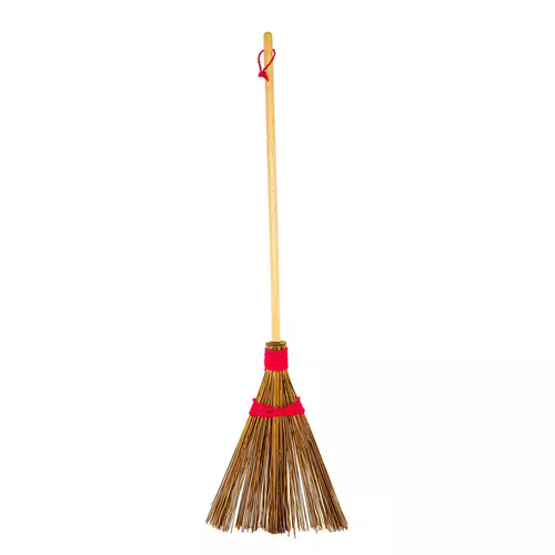 Ultimate Garden Broom Red Eco Friendly Hand Crafted 100% Renewable Coconut Palms - Picture 2 of 12