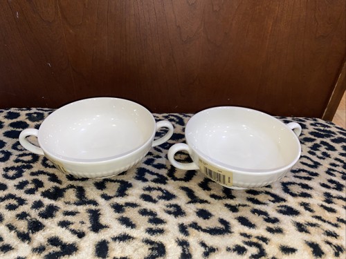 New Set Of 2 Wedgwood Edme Queensware Classic Chic Cream Soup Bowls Vintage - Picture 3 of 9