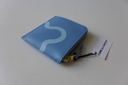 Comme des Garcons Ruby Eyes Zip Wallet in Blue Leather - Brand new, RRP £190 - Picture 2 of 12