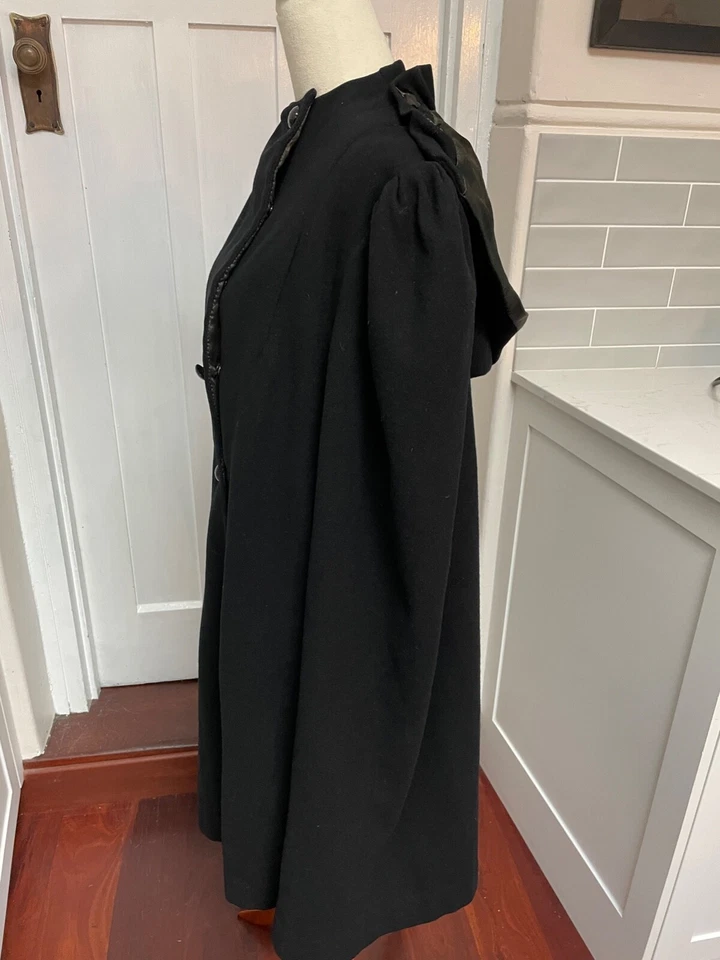 Gothic Vintage Black Wool Blend Black Cape With Hood (J79) - Изображение 3 из 4