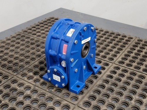 STM Worm Gearbox, Foot Mounted RI 85 I - Picture 2 of 8