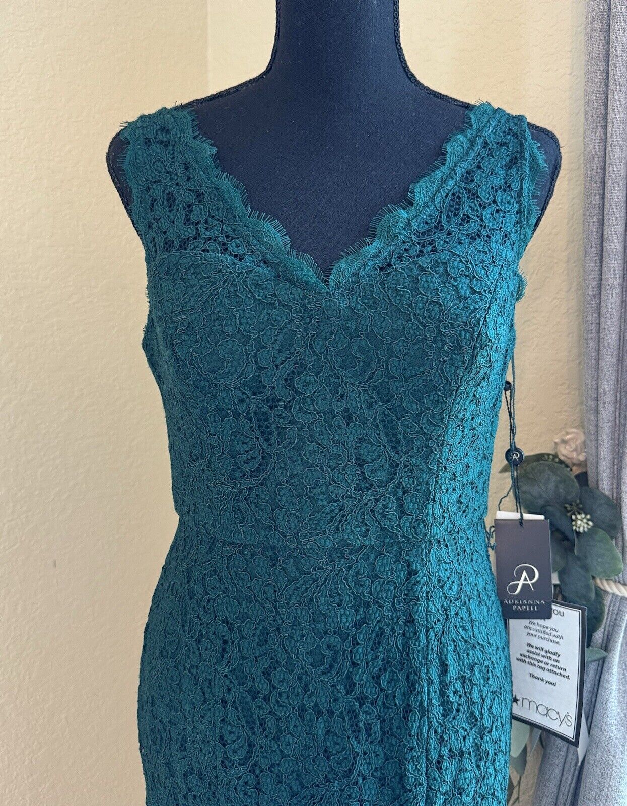 Picture 3 of 11