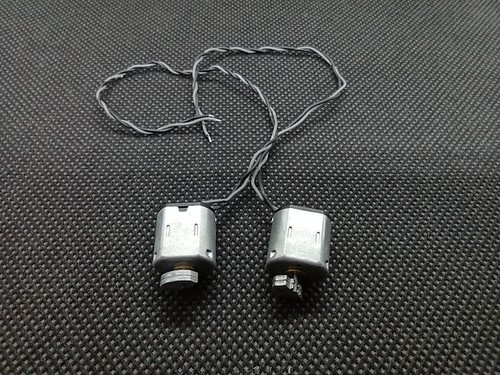 OEM Microsoft Xbox Series X 1914 SMALL Trigger RUMBLE MOTORS Left and Right 3172 - Picture 5 of 8