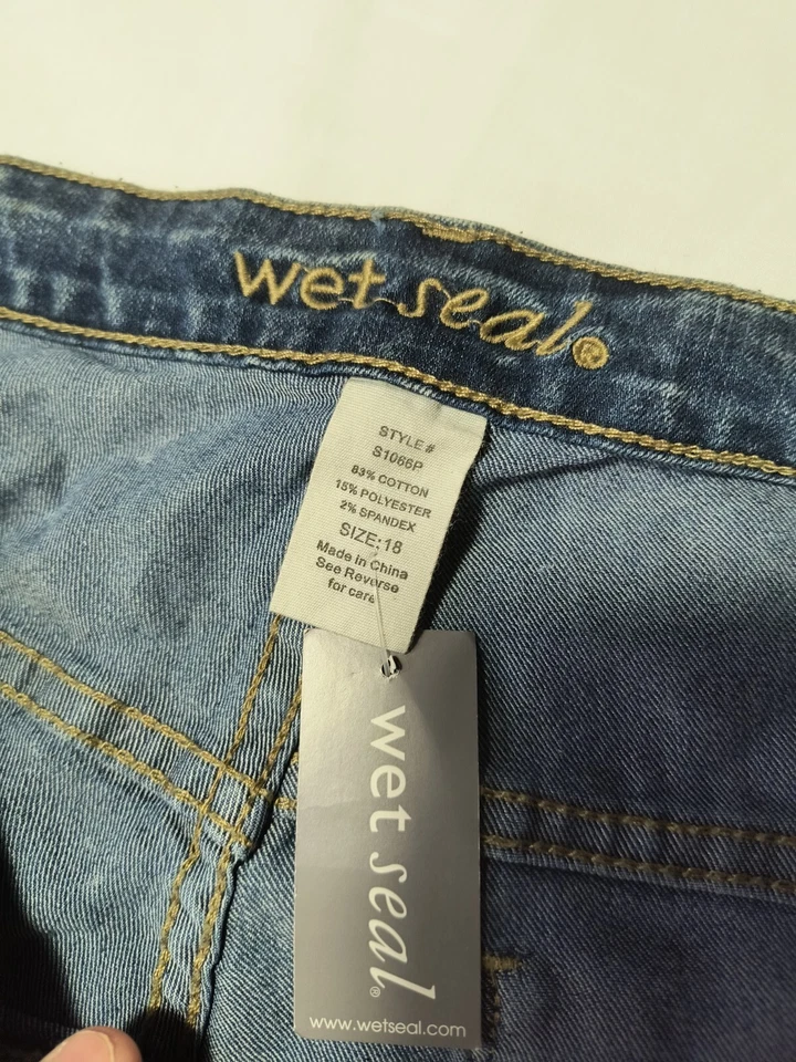 Pantalones de mezclilla para mujer Wet Seal talla grande 18 Foto 4 de 4