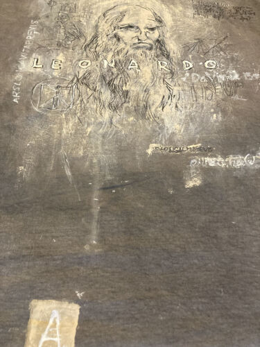 Custom T-Shirt Distressed mit Leonardo Portrait. Geschenk. Artwork. Waschbar. - Bild 2 von 4