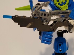100% Complete & Retired Lego Hero Factory Surge 2.0 (2141) with Instructions