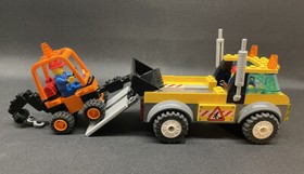 LEGO Juniors Road Work Truck w/ 2 MiniFigures 100% Complete w/ Manual Set #10683