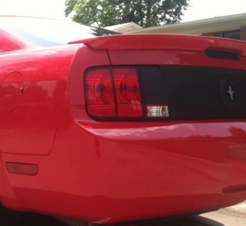 Kit de 3 piezas centro maletero black out ( Mustang 2005-2009) - Imagen 4 de 5