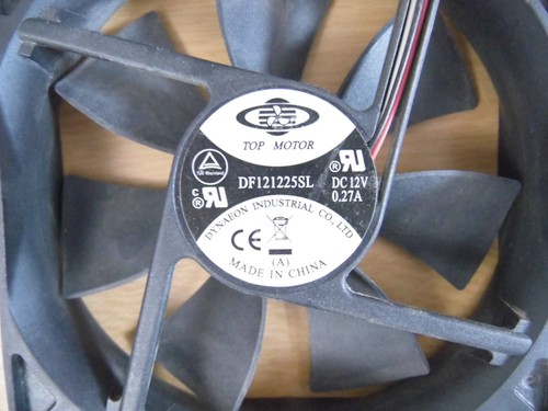 Ventilateur de refroidissement boîtier 3 broches moteur supérieur DF121225SL 120 mm x 25 mm - Photo 2/4