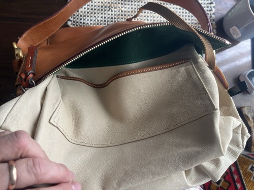 Gorgeous Dooney and Bourke Florentine  Vacchetta  leather purse. Good condition! - Picture 15 of 17