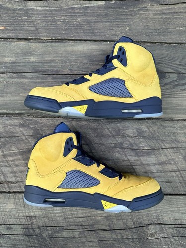Air Jordan 5 Retro SP Michigan - Größe 13 - Bild 3 von 9