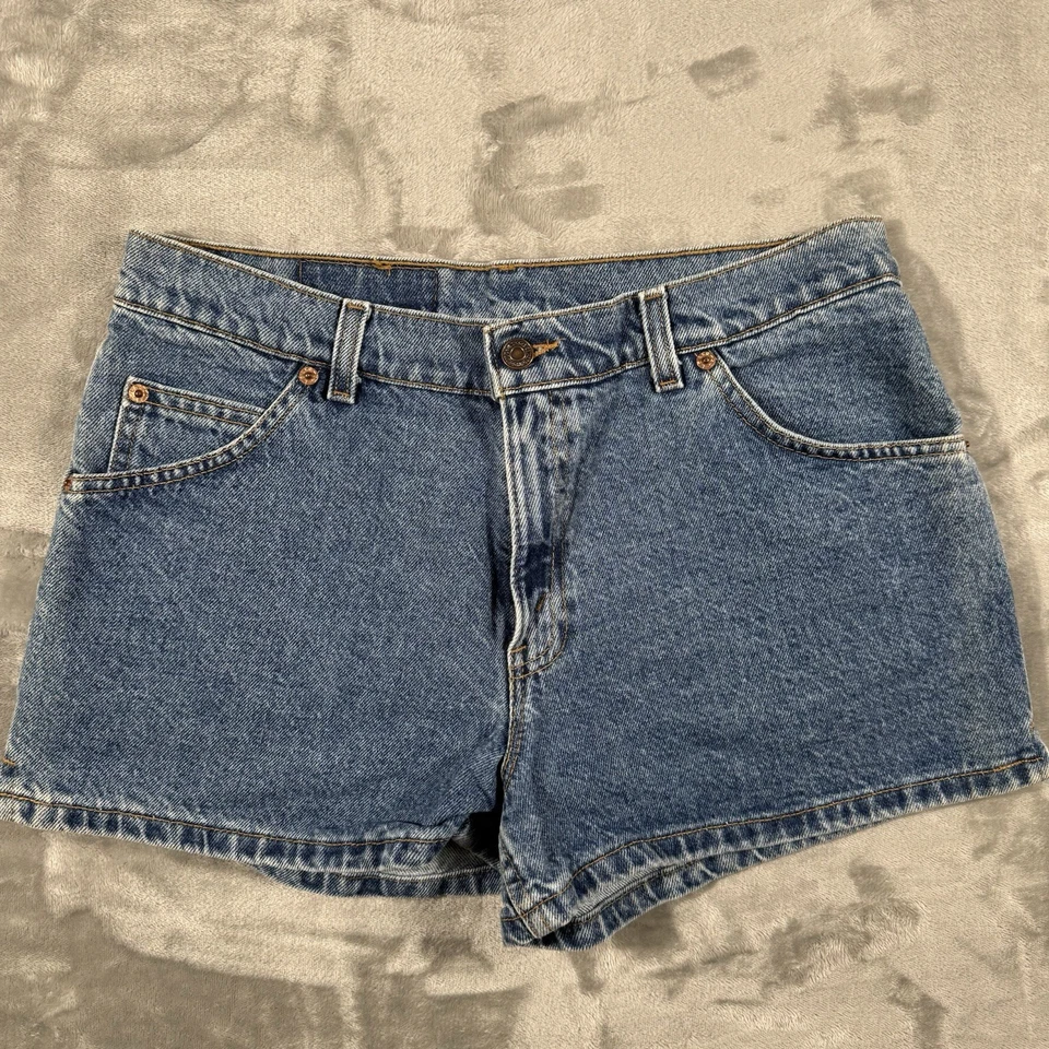 Vintage 1998 Levi’s 912 Slim Fit Denim Shorts Women's Size 11 White Tab Indie - Image 2 of 4