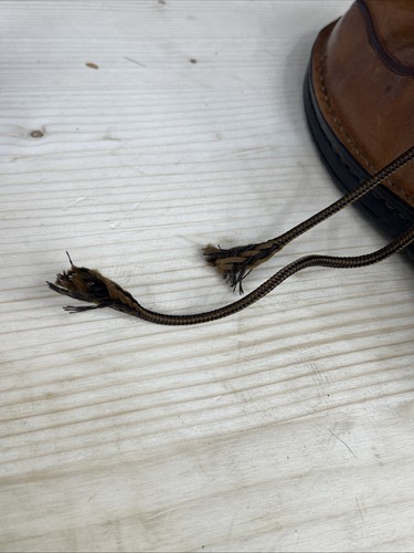 Clarks Brown Chukka Wallabee Mens 12M Leather Ankle Boot Laces Frayed 30087 - Picture 13 of 14