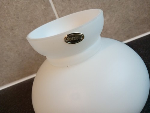 Lámpara de aceite globo de vidrio blanco leche vintage de 5" pantalla salón parafina huracán - Imagen 2 de 5