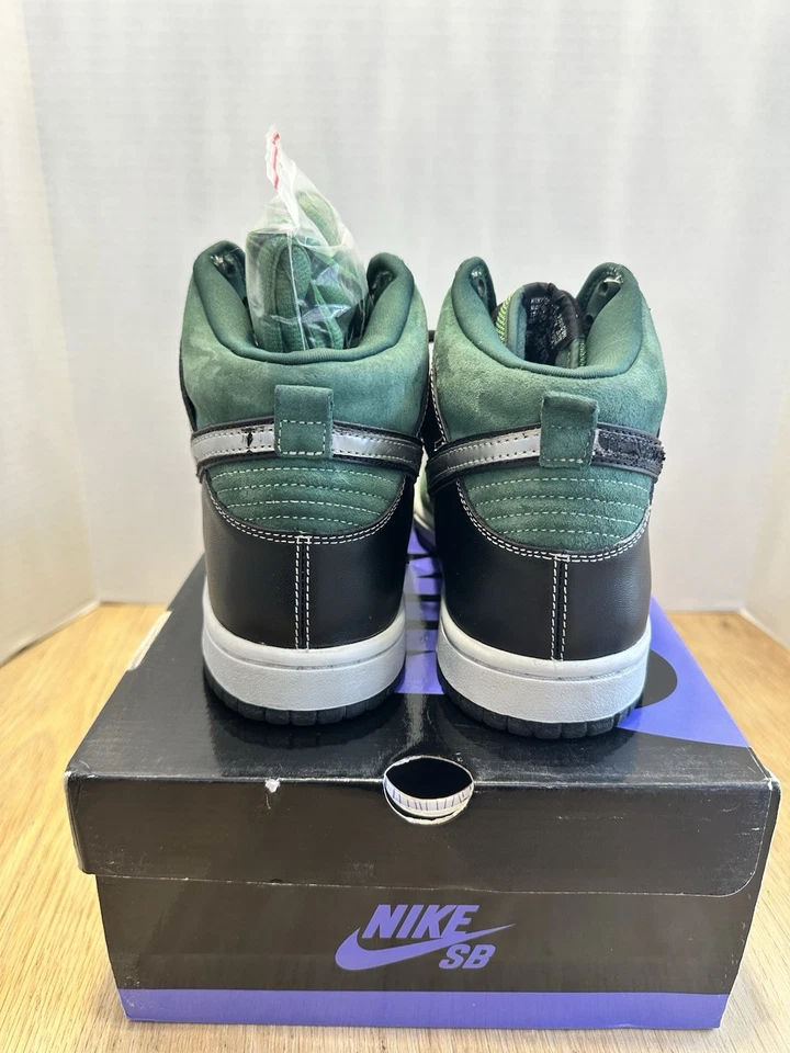 Size 10 - Nike Dunk Pro SB High Brut - Image 4 of 4