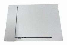 2024 Apple MacBook Air 13" M3 Chip 8GB RAM / 256 SSD SpaceGray MRXN3LL/A