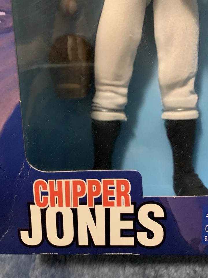 1998 Starting Lineup Atlanta Braves Chipper Jones  12" Action Figure MLB - Image 4 of 4